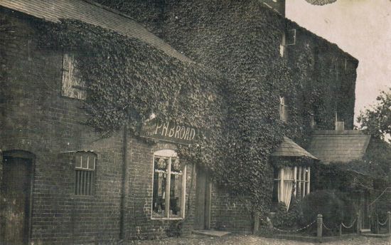 Broads Shop Circa 1920